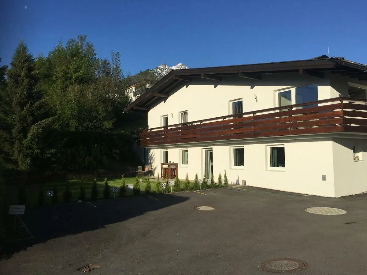 Apartment Ferienwohnung Traumhaft Ruhige Lage Eva Lamprecht Innsbruck